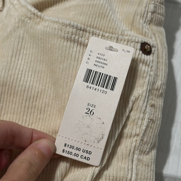 👖Anthropologie Off-White Slim Boyfriend Cropped Pants🤍 - Picture 3 of 7